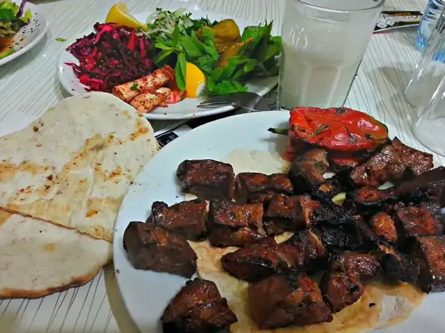 Ciğerci Mustafa'nin yemek ve ambiyans fotoğrafları 9