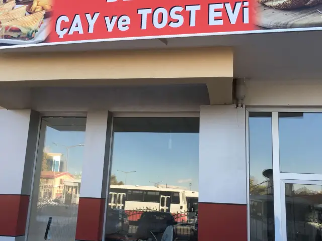 Derviş Tost ve Çay Evi'nin yemek ve ambiyans fotoğrafları 2