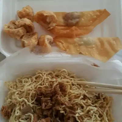 Bakmi Aka