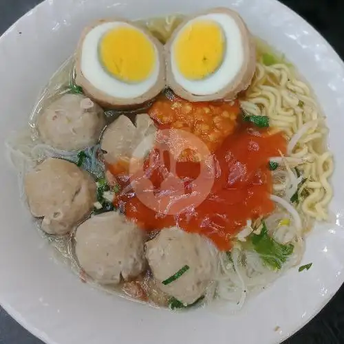 Gambar Makanan Es Pisang Ijo dan Bakso Ibu Iis - Kebon Kosong 4