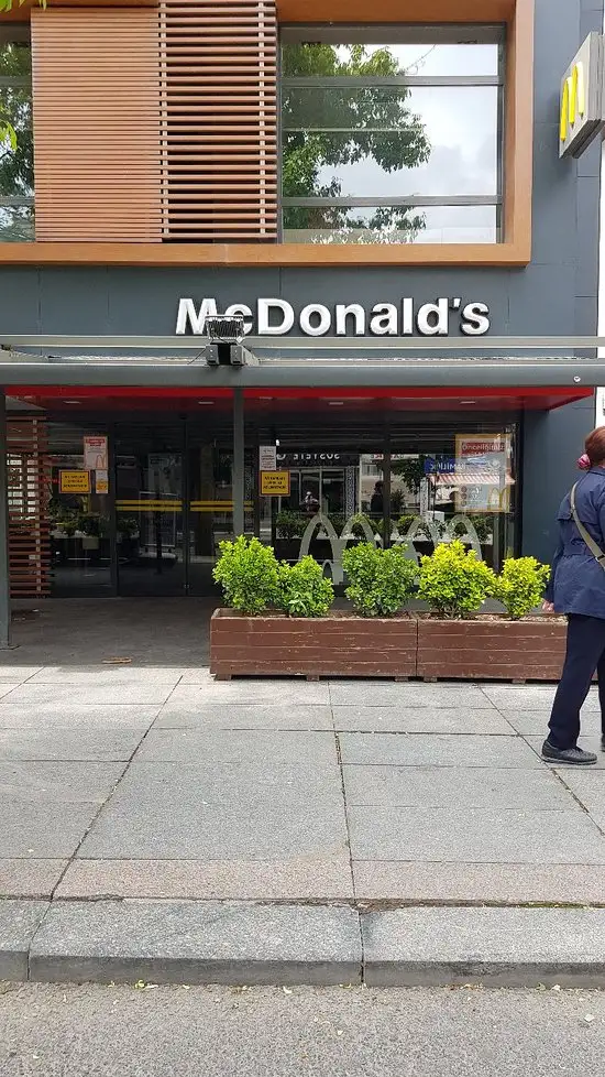 McDonald's'nin yemek ve ambiyans fotoğrafları 64