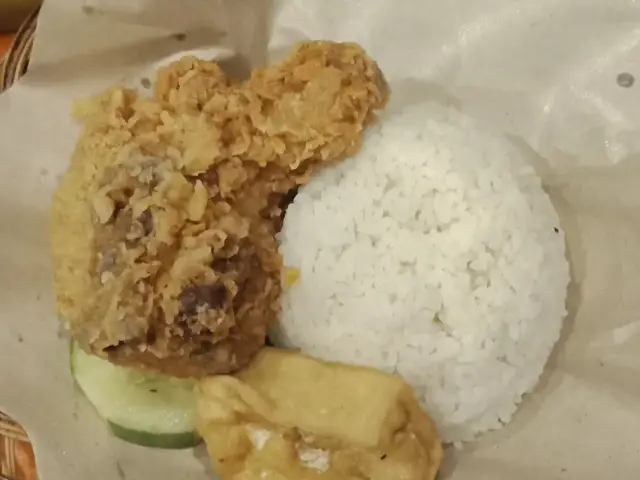 Gambar Makanan Ayam Goreng Nelongso 4