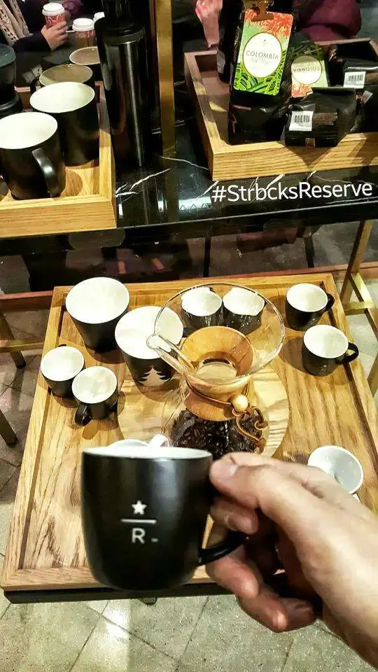 Starbucks Reserve'nin yemek ve ambiyans fotoğrafları 43
