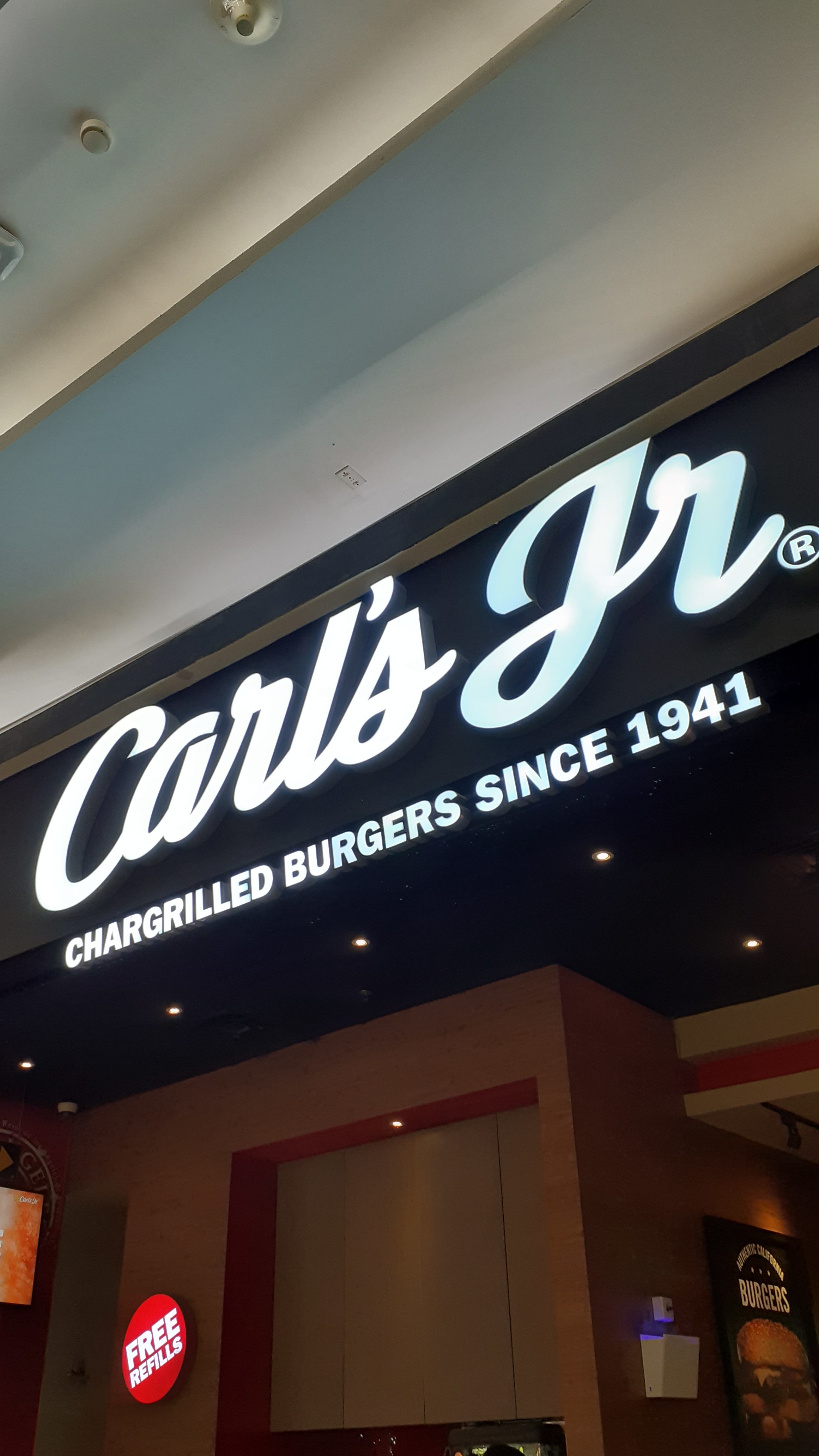 Carl's Jr. terdekat Restoran dan Tempat Makan Barat terdekat di Jakarta