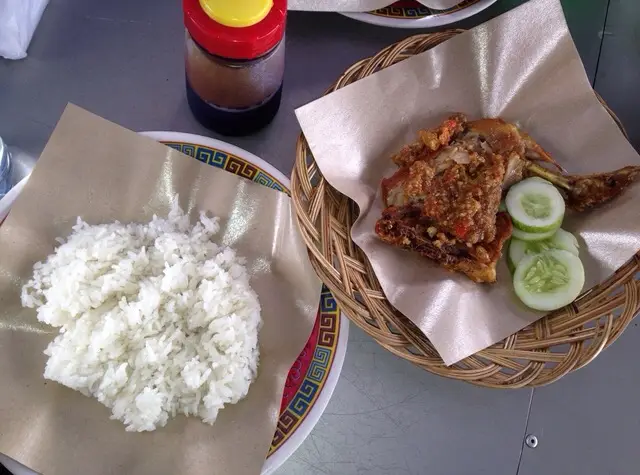 Gambar Makanan Ayam Gepuk Pak Gembus 14