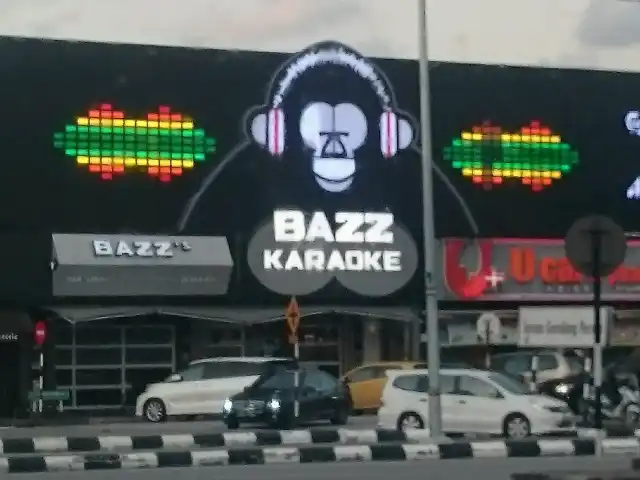 Bazz Karaoke Food Photo 9