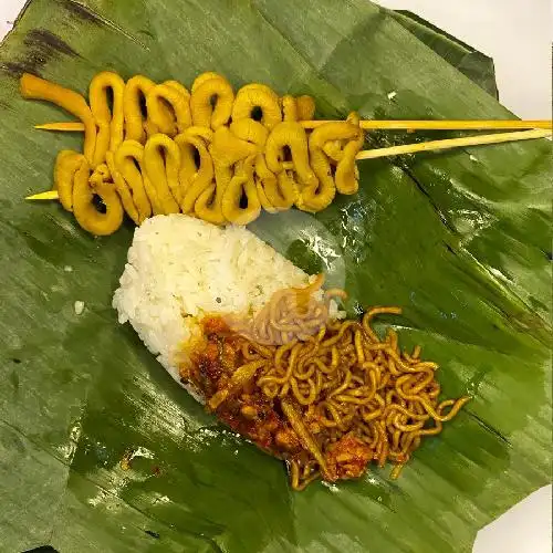 Gambar Makanan Lookeatme Nasi Bakar, Jl. Danau Batur Raya No.12 1