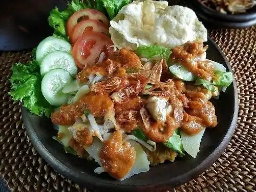 Chamar Kuliner, Perum Graha Nusa