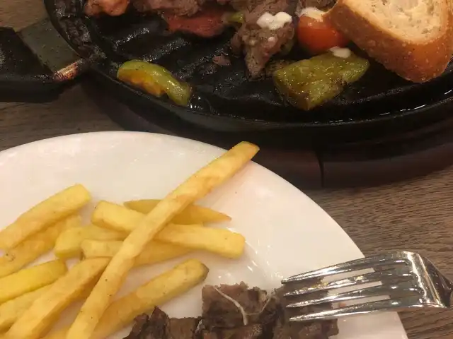 Bahçeköy Restaurant & Cafe'nin yemek ve ambiyans fotoğrafları 6