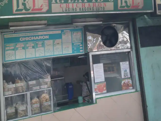 R Lapid's Chicharon Food Photo 9