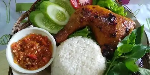 Ayam Bakar Sambal Sunda, Pluit