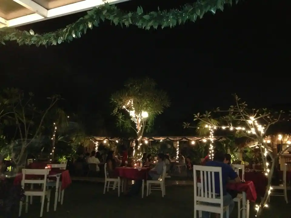 Gardenia Tropical Garden Resto