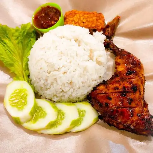 Gambar Makanan Nasi pecel & Ayam Bakar KHAS Jawa 11