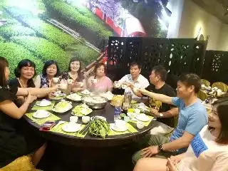 Tian Siang Hei Wei (Herbal Steamboat Restaurant)