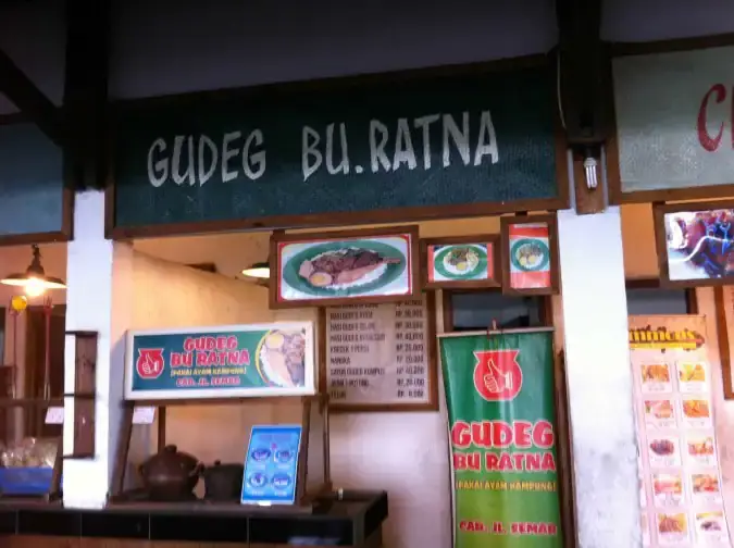 Gudeg Bu Ratna