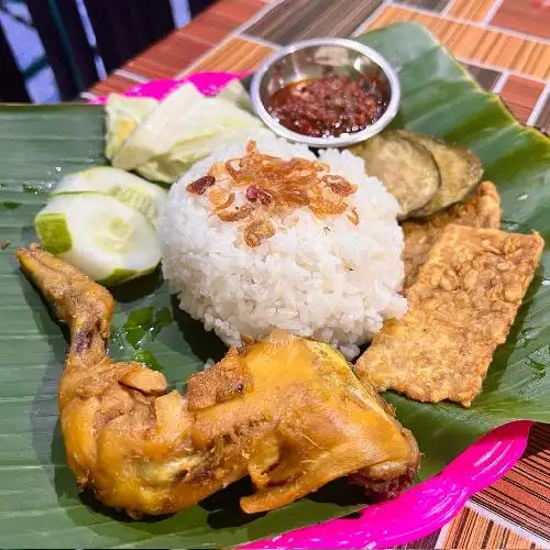 Gambar Makanan Waroeng Kenari, Sekip 2