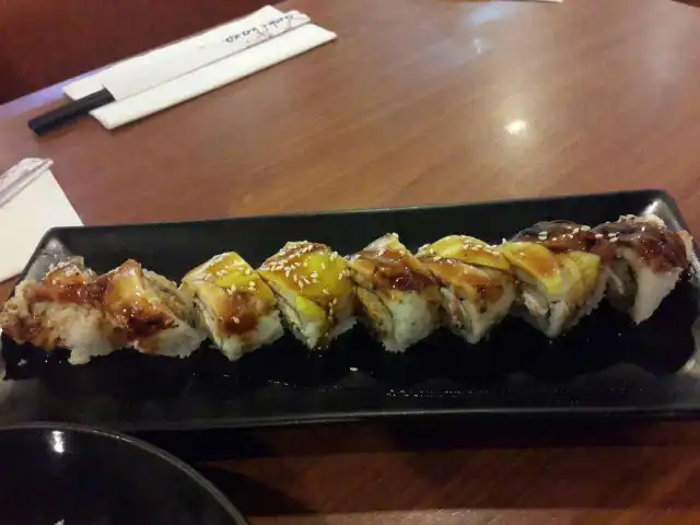 Gambar Makanan Sushi Hana 6