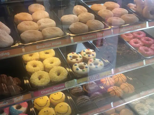 Dunkin Donut Petronas Ayer Keroh 3 Food Photo 3