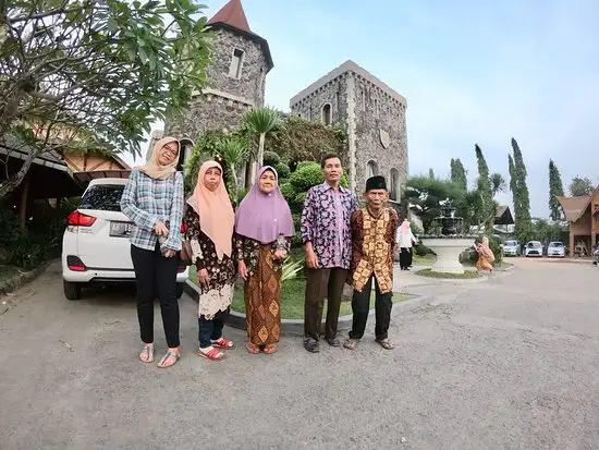 Gambar Makanan Gubug Makan Mang Engking Soragan Castle 18