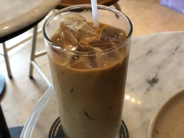 Gambar Makanan Ombé Kofie Menteng 15