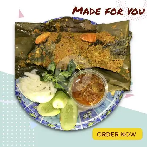 Gambar Makanan Ayam Goreng Tulang Lunak & Pepes Ikan Dapoer 4R, Sumur Batu 15