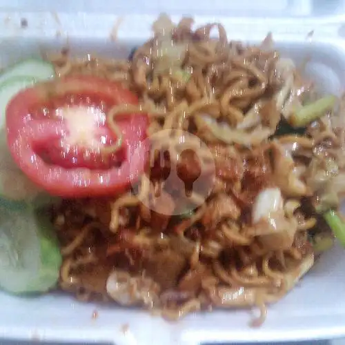 Gambar Makanan Nasi Goreng Dan Chicken Larembo, Raya Keadilan 15