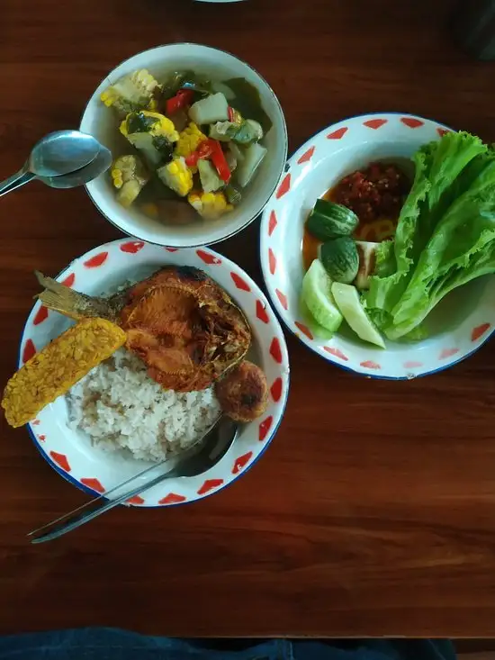 Gambar Makanan Resto Sunda Kampung Budaya 4