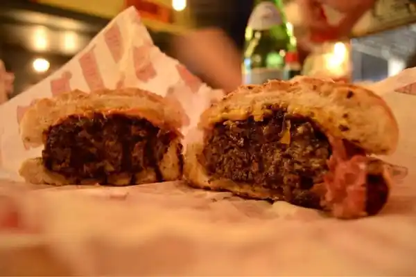 Jimmy&apos;s Burger'nin yemek ve ambiyans fotoğrafları 4