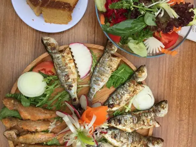 Yakamoz Balıkçısı'nin yemek ve ambiyans fotoğrafları 4