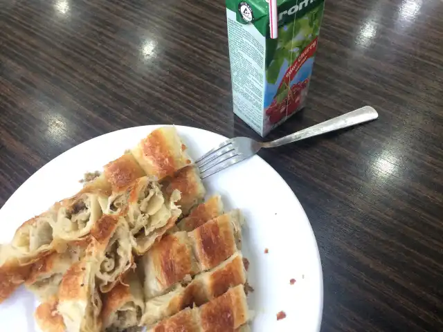 Türkmen Pastanesi'nin yemek ve ambiyans fotoğrafları 1