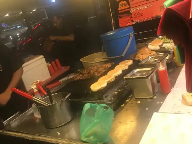 Street Grill Burger (Burger Bakar Penang) Food Photo 8