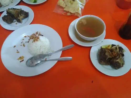 Sop Buntut Cut Meutia