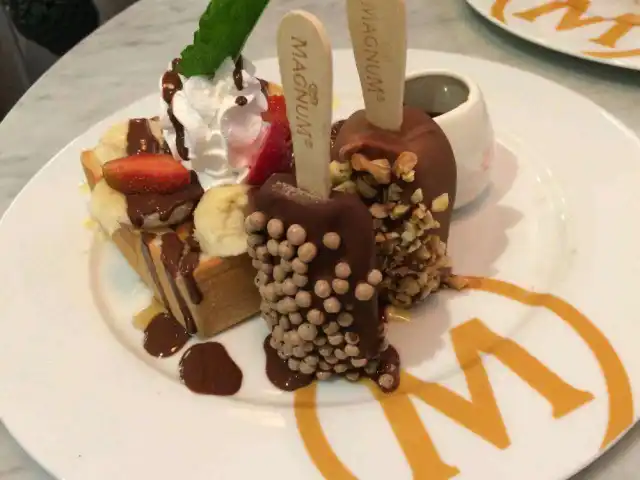 Gambar Makanan Magnum Cafe 18