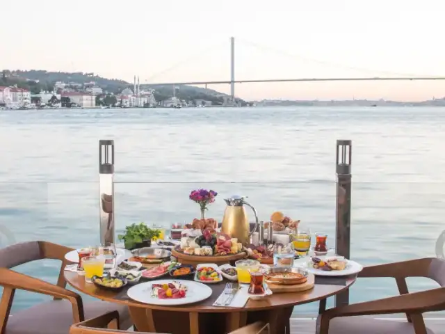 İnci Bosphorus'nin yemek ve ambiyans fotoğrafları 3