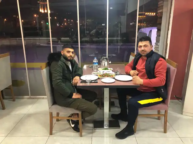 Altın Şiş Adana Kebap'nin yemek ve ambiyans fotoğrafları 8
