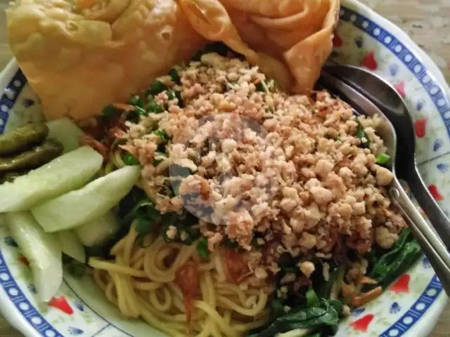 Gambar Makanan Pangsit Mie Ayam & Spesial Tahu Telor Dempo Pa'dhe, Penanggungan 1