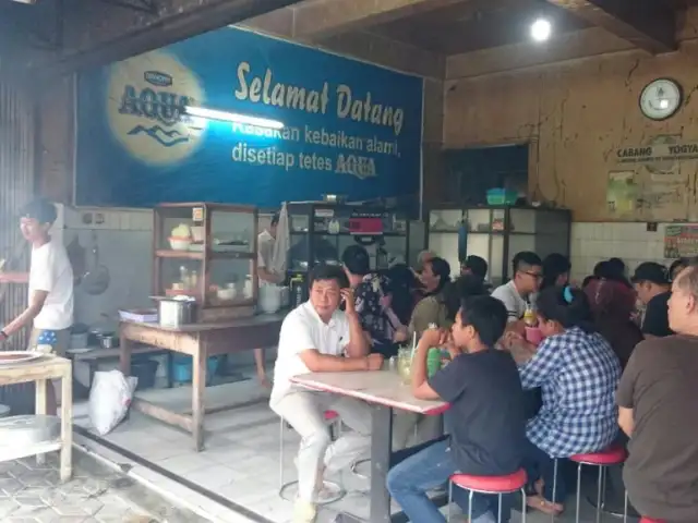 Gambar Makanan Sate Kambing Tambaksegaran 12