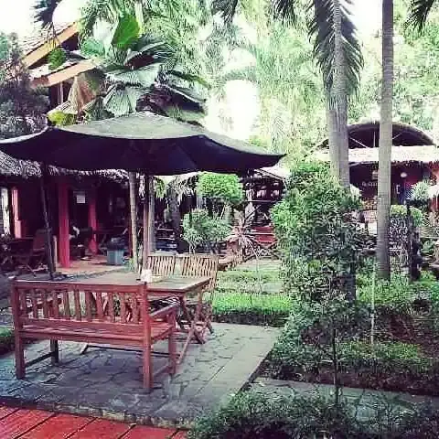 Gambar Makanan Resto Taman Hek 4