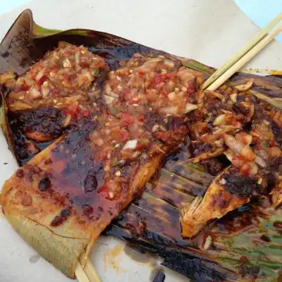 Tip-Top Ikan Bakar