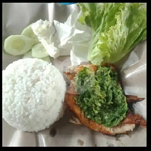 Gambar Makanan Ayam Penyet Cabe Ijo QAA Jl. Tuparep Depan Pasar Baru Karawang  9