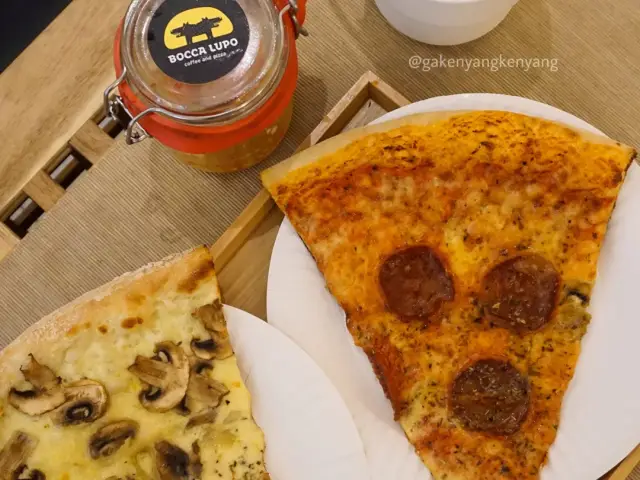 Gambar Makanan Bocca Lupo Coffee & Pizza 6