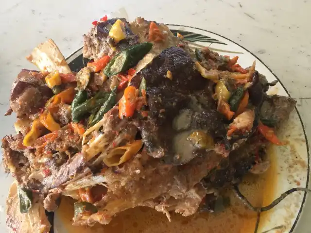 Gambar Makanan Wr Makan Kepala Manyung,Bu Fat 11