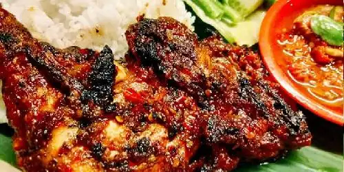 Nasi Balap Pedas "PUYUNG" Khas Lombok