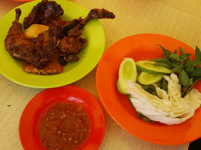 Gambar Makanan Nasi Uduk Pak Jhon 7