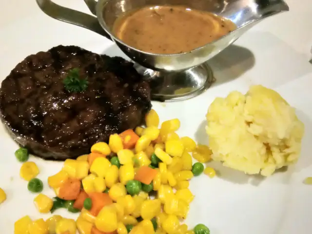 Gambar Makanan Yells Steak 16