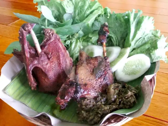 Gambar Makanan Cuek Bebek, Cijantung 2