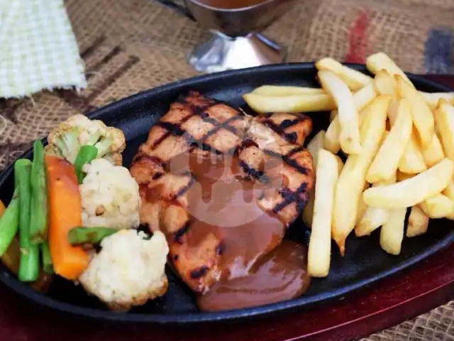 Gambar Makanan Bale Jaje Steak House, Mataram 6