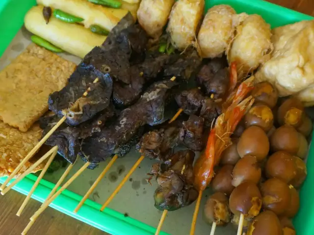 Gambar Makanan Soto Segeer Mbok Giyem 12