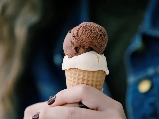 Serez Dondurmacisi - Kartal'nin yemek ve ambiyans fotoğrafları 2