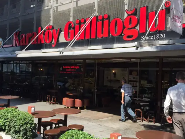Karaköy Güllüoğlu'nin yemek ve ambiyans fotoğrafları 61